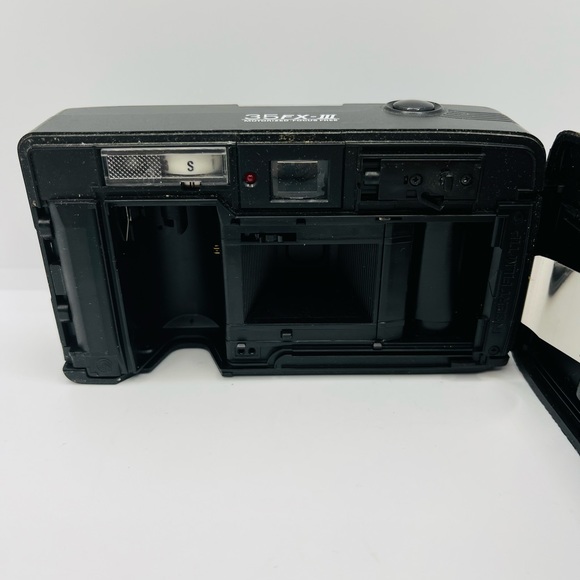 Chinon 35 FX-3 Motorized Focus Free 35 mm Glass Lens DX Camera UNTESTED AS IS - Picture 7 of 9